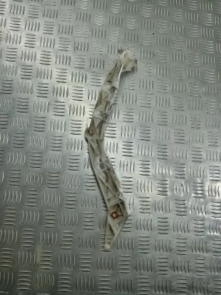  Кронштейн крепления бампера заднего Mazda 3 BK Арт 102219991, вид 2