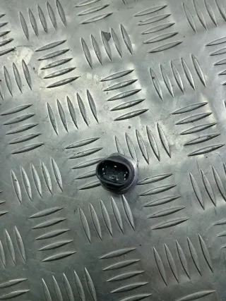 L5031BO1A06 Датчик кондиционера Mazda 3 BK Арт 102220078, вид 3