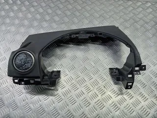 BP4K60360 Накладка декоративная на торпедо Mazda 3 BK Арт 102220106, вид 1