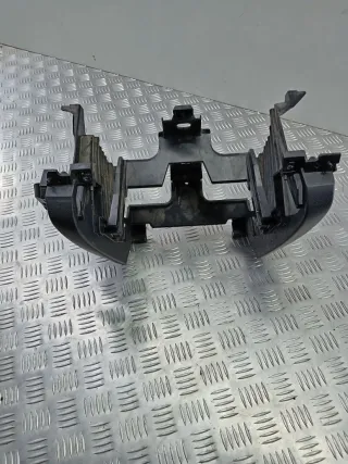 BP4K60401 Накладка декоративная на торпедо Mazda 3 BK Арт 102220108, вид 1