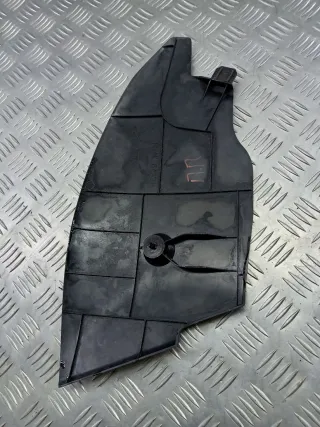 BP4K64231 Накладка декоративная центральной консоли Mazda 3 BK Арт 102220109, вид 2