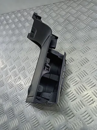 BP4K64361 Подстаканник  Mazda 3 BK Арт 102220111, вид 2