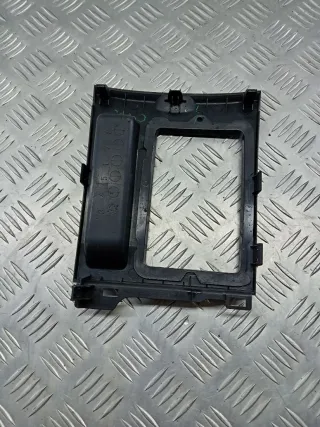 BP4N64341 Накладка декоративная центральной консоли Mazda 3 BK Арт 102220118, вид 2