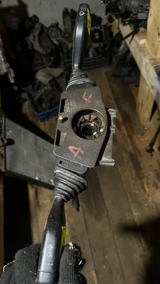  Переключатель подрулевой (стрекоза) Opel Astra F Арт 102263611, вид 1