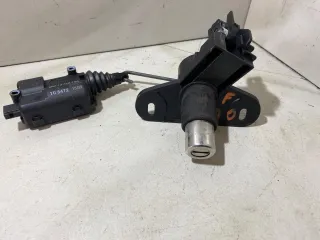  Замок крышки багажника Opel Astra G Арт 102388991, вид 1