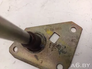 1J0711085B Механизм переключения передач Seat Leon 1 Арт 102390282, вид 2