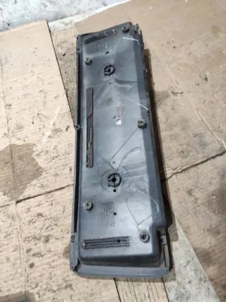  Площадка гос номера (рамка) Audi A8 D2 (S8) Арт 102402123, вид 3