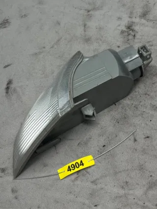  Поворотник правый Citroen Xantia Арт 4904, вид 2