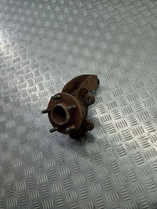  Кулак поворотный передний правый Mazda 3 BK Арт 102404282, вид 1