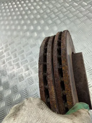  Диск тормозной передний Mazda 3 BK Арт 102404294, вид 2