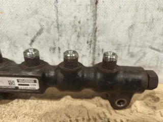 9654592680 Топливная рампа  Mazda 3 BK 1.6л Арт 102410199, вид 3