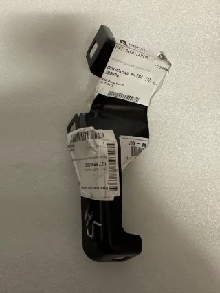 1375595080 Кронштейн крепления крыла переднего правого Citroen Jumper 3 Арт min102414614, вид 2