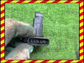 ZL01,1974002010 Расходомер Mazda 3 BK Арт 102554323, вид 2