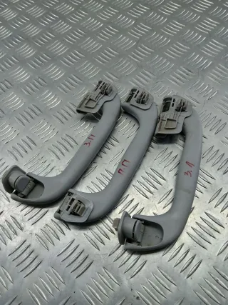  Ручка внутренняя потолочная Mazda 3 BK Арт 102563579, вид 1