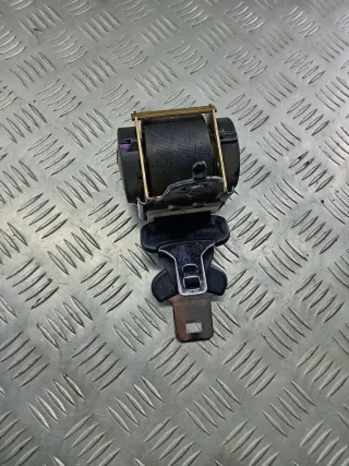  Ремень безопасности задний центральный Mazda 3 BK Арт 102580417, вид 2