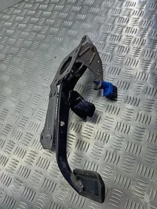  Датчик педали тормоза (лягушка) Mazda 3 BK Арт 102580425, вид 2