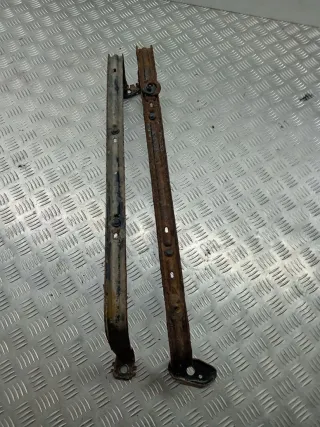  Крепление топливного бака Mazda 3 BK Арт 102580616, вид 2