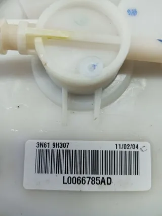 3N619H307,L0066785AD Колба в бак Mazda 3 BK 2.0л Арт 102584552, вид 2