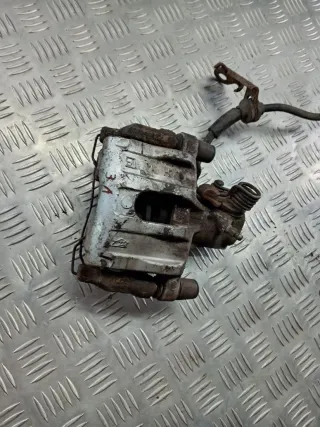  Суппорт тормозной задний левый Mazda 3 BK Арт 102702804, вид 2