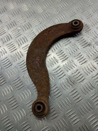  Рычаг задний правый Mazda 3 BK Арт 102702876, вид 1