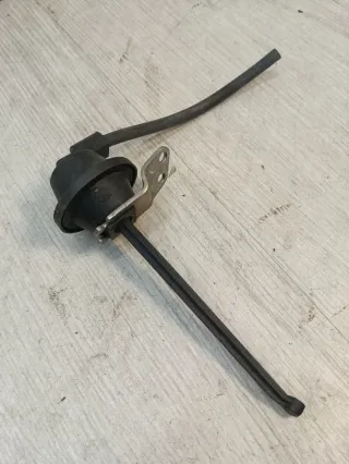 501837030 Клапан впускной Opel Astra H 1.7л Арт 102706776, вид 1