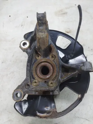 2N0615312,2N02588 Кулак поворотный передний правый Volkswagen Crafter 2 Арт IVS01785, вид 1