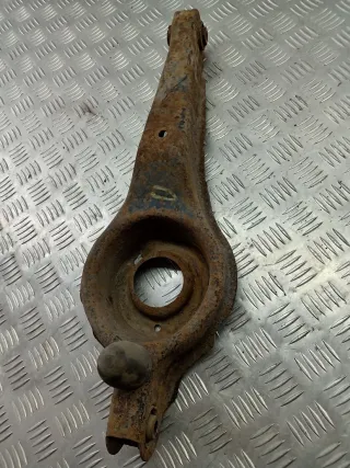  Рычаг задний правый Mazda 3 BK Арт 102890401, вид 1