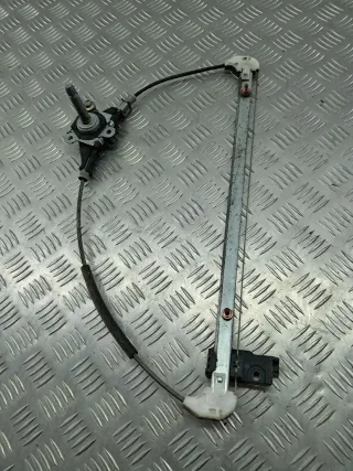  Стеклоподъемник левый задний Mazda 3 BK Арт 102890675, вид 1