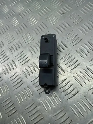 BP4L66380 Кнопка стеклоподъемника заднего левого Mazda 3 BK Арт 102891270, вид 1