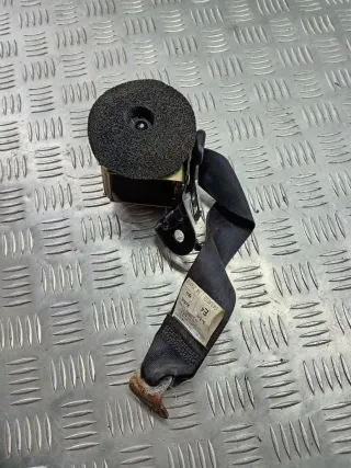  Ремень безопасности задний левый Mazda 3 BK Арт 102901665, вид 2