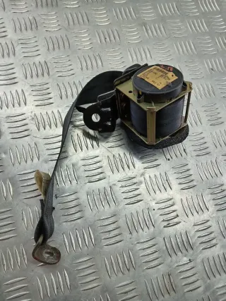  Ремень безопасности задний правый Mazda 3 BK Арт 102901676, вид 1