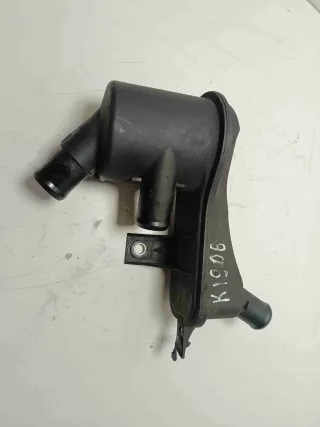 6g9q6a785aa  Маслоотделитель (сапун) Ford Tourneo 1.8л Арт 3009