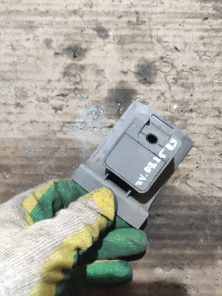  Крючок для одежды Audi A8 D2 (S8) Арт 102932015, вид 4