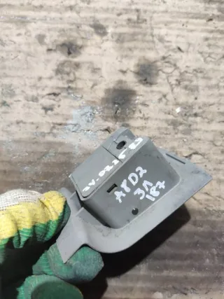  Крючок для одежды Audi A8 D2 (S8) Арт 102932015, вид 5