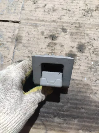  Крючок для одежды Audi A8 D2 (S8) Арт 102932015, вид 2