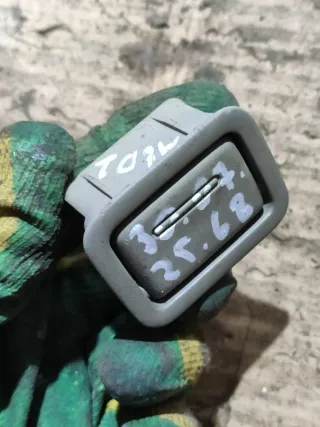  Крючок для одежды Audi A8 D2 (S8) Арт 102948854, вид 5