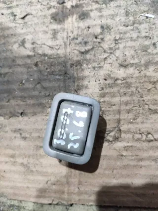  Крючок для одежды Audi A8 D2 (S8) Арт 102948854, вид 1