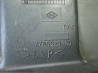7700825489 Крышка корпуса салонного фильтра Renault Laguna 1 Арт 35-247, вид 2
