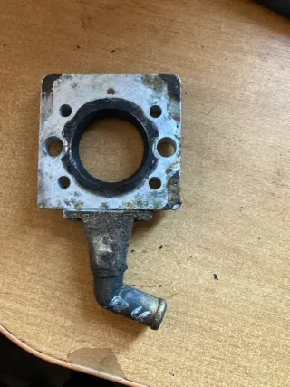  Подушка под моновпрыск Volkswagen Passat B4 1.8л Арт 103002394, вид 1