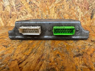 73812202,9628499380 Блок управления пневмоподвеской Citroen Xantia Арт 103085198, вид 4