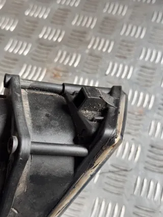  Стекло фары противотуманной левой BMW 7 E32 Арт 03974, вид 4