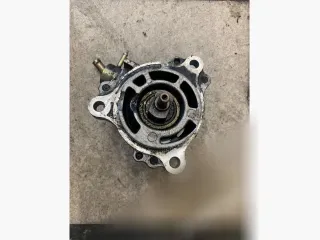 A40502 Насос вакуумный Mazda 3 BK 2.0л Арт 165590927, вид 1