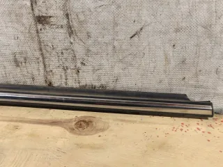  Молдинг стекла двери задней левой наружный Toyota Avensis 2 Арт 103153509, вид 3