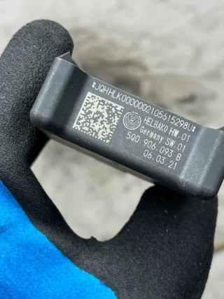 5Q0906093B Блок управления топливным насосом Volkswagen Tiguan 2 Арт 5807, вид 3