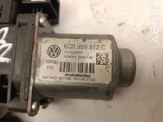 6Q0959812C Моторчик стеклоподъемника задний правый Volkswagen Polo 4 Арт 103228721, вид 2