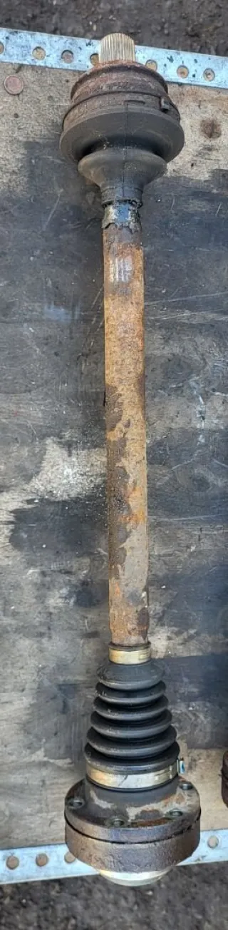 4F0501203B Полуось задняя (приводной вал, ШРУС) Audi A6 C6 (S6,RS6) Арт 103347095, вид 1