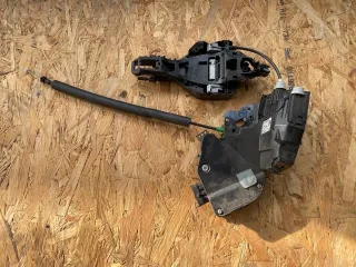 DK6224995EG Замок двери задней левой Land Rover Range Rover Sport 2 Арт 103379987, вид 1