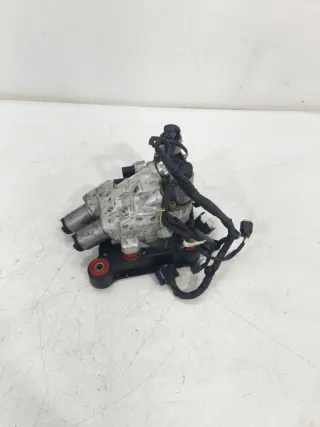 37146775258, 6775258 Блок клапанов активного стабилизатора BMW 7 F01/F02 Арт BMW31054, вид 1