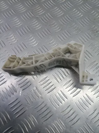  Кронштейн крепления бампера переднего Mazda 3 BK Арт 86572578, вид 2