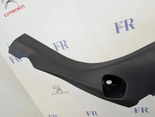 98448473ZD Обшивка стойки задней правой (накладка) Citroen C4 3 Арт L8261300, вид 2